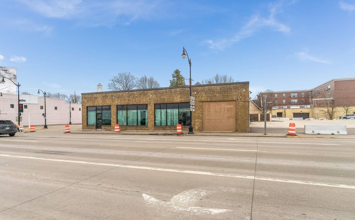 Pictures of Land, Mixed Use, Office, Retail property located at 529 4th St S, La Crosse, WI 54601 for sales - image #1