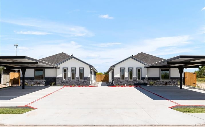 Pictures of Multifamily property located at 705 Palmer Road, Mission, TX 78573 for sales - image #1