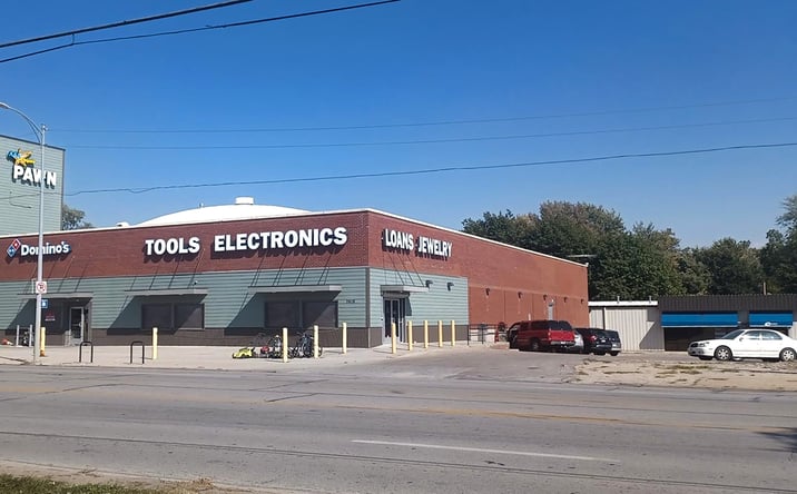 Pictures of Industrial, Office, Retail property located at 7419 N 30th St, Omaha, NE 68112 for sales - image #1