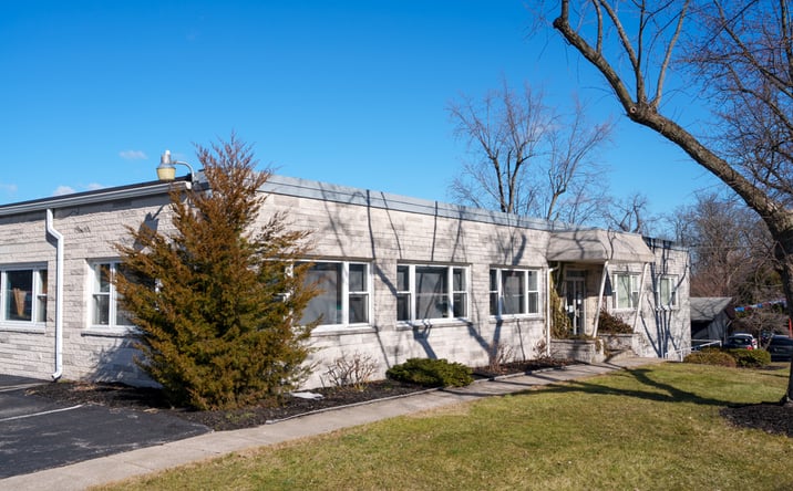 image of property at 391 GREENDALE RD York PA 17403-4638