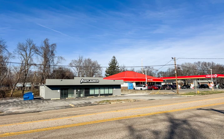Pictures of Industrial property located at 2229 Vandalia St, Collinsville, IL 62234 for sales - image #1