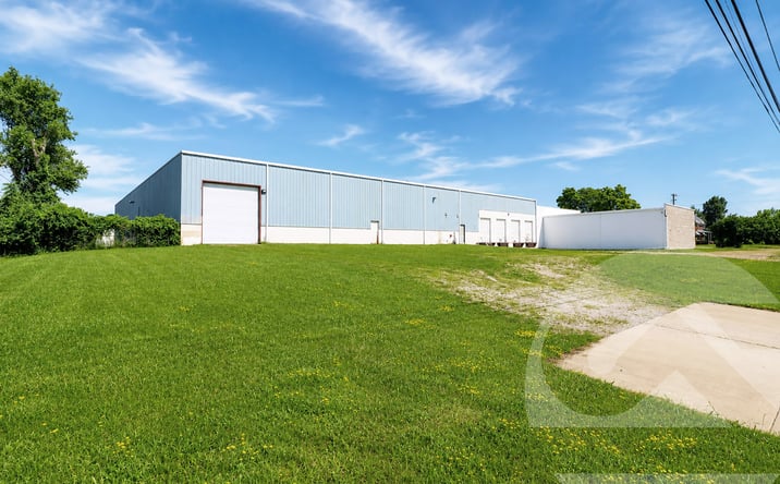 Pictures of Industrial property located at 52365 Gratiot Avenue, Chesterfield, MI 48051 for sales - image #1