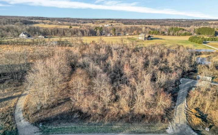 Pictures of Land property located at 0 Mockingbird W, Granville, OH 43023 for sales - image #1
