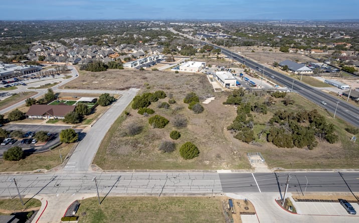 Pictures of Land property located at 130 Woodlake Dr, Georgetown, TX 78633 for sales - image #1