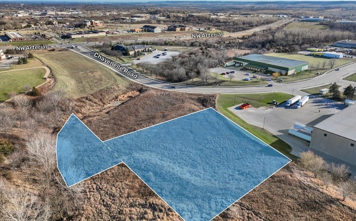 Pictures of Land property located at Chavenelle Rd, Dubuque, IA 52002 for sales - image #1