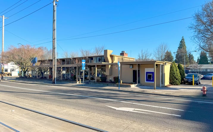 Pictures of Retail property located at 4550 N Interstate Ave, Portland, OR 97217 for sales - image #1