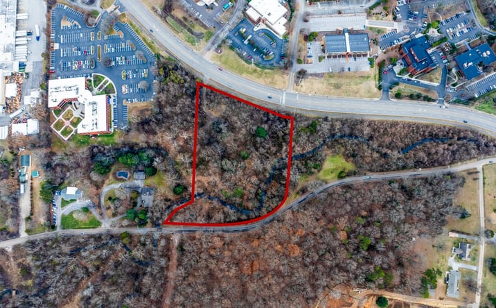 image of property at 1122 OLD WEISGARBER RD Knoxville TN 37909