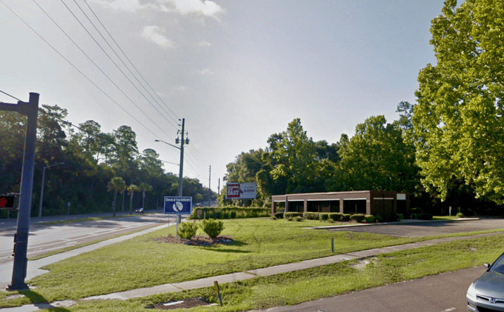 Pictures of Retail, Office, Mixed Use property located at 2725 SE Hawthorne Rd, Gainesville, FL 32641 for sales - image #1