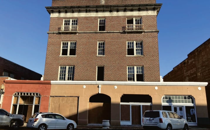 Pictures of Office, Hospitality property located at 115 S Main St, Yazoo City, MS 39194 for sales - image #1