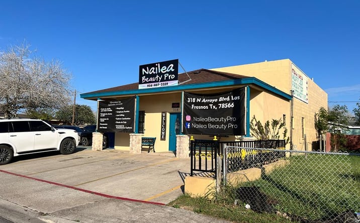 Pictures of Retail property located at 318 N Arroyo Blvd., Los Fresnos, TX 78566 for sales - image #1