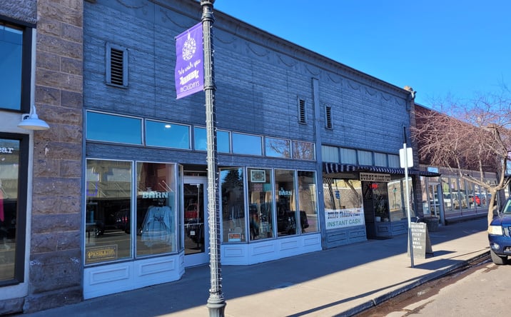 Pictures of Retail property located at 444 N Broadway Ave, Burns, OR 97720 for sales - image #1