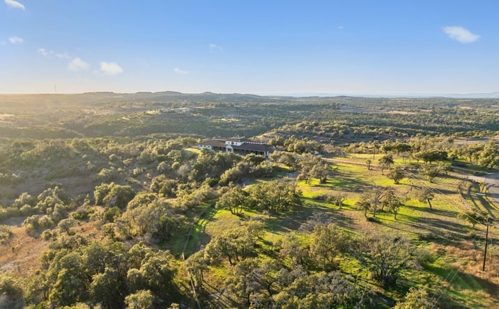 Pictures of Land property located at 18700 Moreh Peak Pass, Austin, TX 78738 for sales - image #1