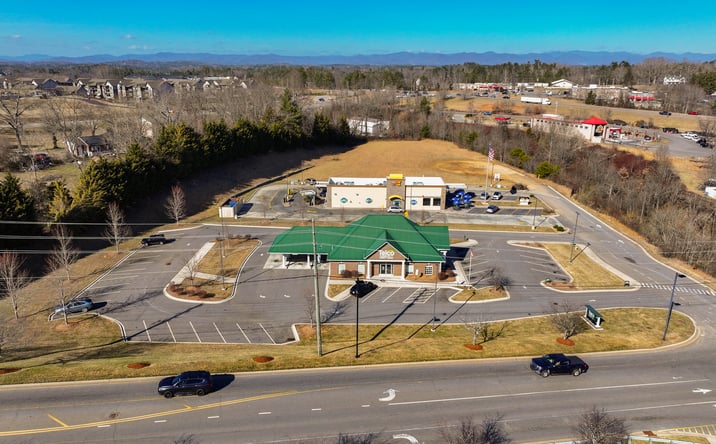 Pictures of Land property located at 99999 Gill Rd, Weaverville, NC 28787 for sales - image #1