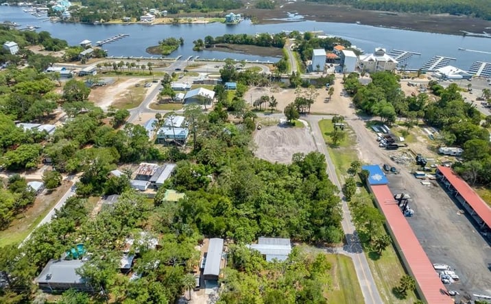 Pictures of Land property located at Lot 18 E Main St, Steinhatchee, FL 32359 for sales - image #1