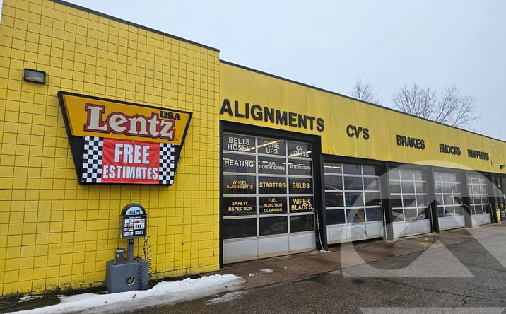 Pictures of Retail property located at 4411 Alpine Ave NW, Comstock Park, MI 49321 for sales - image #1
