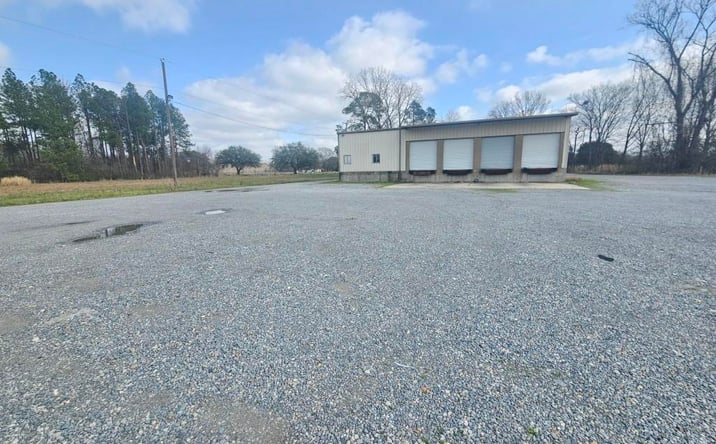 Pictures of Industrial property located at 5651 HIGHWAY 165, Monroe, LA 71202 for sales - image #1