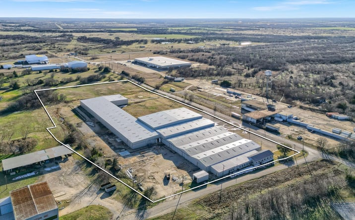 Pictures of Industrial property located at 428 Gibbons Rd, Sherman, TX 75092 for sales - image #1