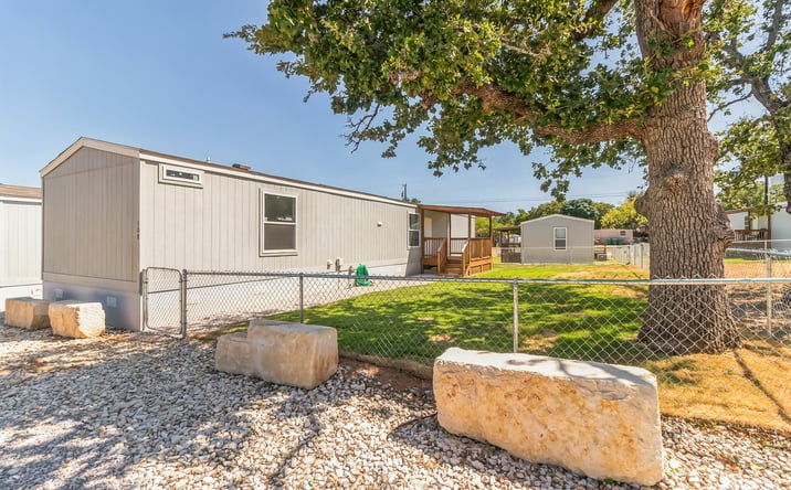 Pictures of Mobile Home Park, Multifamily property located at 215 E Castleshoals Dr, Granite Shoals, TX 78654 for sales - image #1