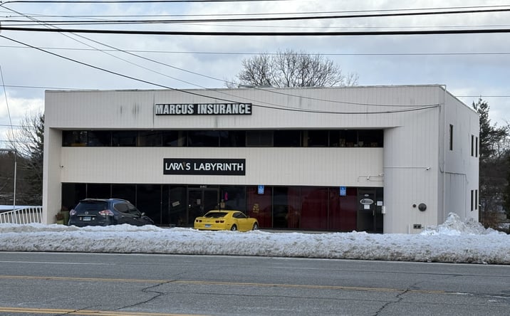 image of property at 840 SILAS DEANE HWY Wethersfield CT 06109-3412