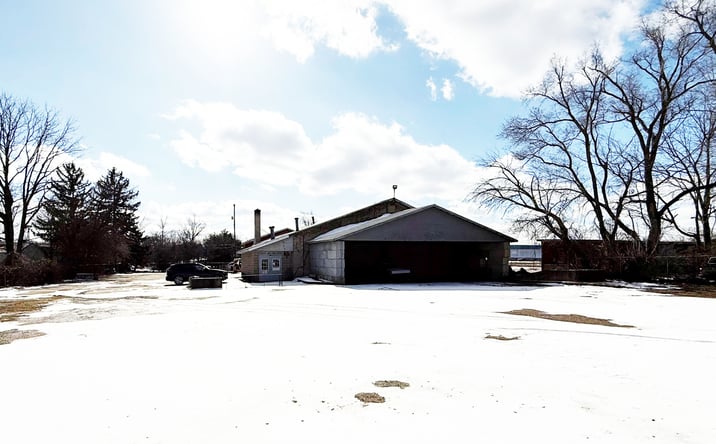 Pictures of Industrial property located at 1008 E Crosstown Pkwy, Kalamazoo, MI 49001 for sales - image #1