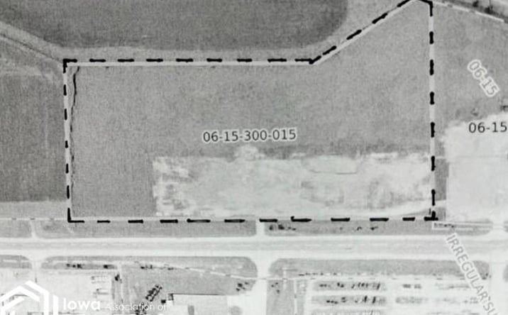 Pictures of Land property located at 19383 Highway 30 West, Carroll, IA 51401 for sales - image #1