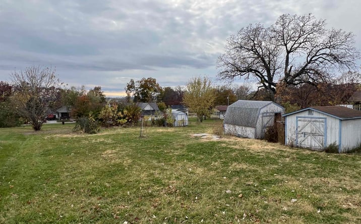 Pictures of Land property located at 806 Wood Street, Eldon, IA 52554 for sales - image #1