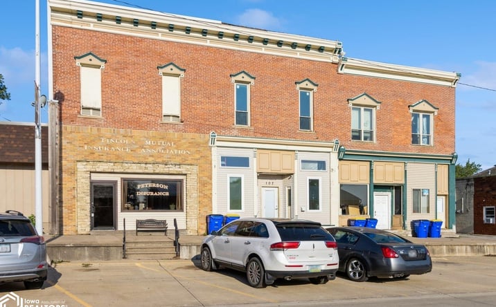Pictures of Office property located at 105 N Devoe Street, Lone Tree, IA 52755 for sales - image #1