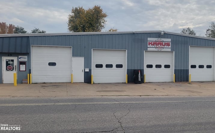 Pictures of Special Purpose property located at 25 N 17th, Keokuk, IA 52632 for sales - image #1