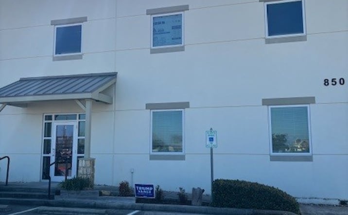Pictures of Industrial property located at 840 & 850 Lawrence Rd, League City, TX 77573 for sales - image #1