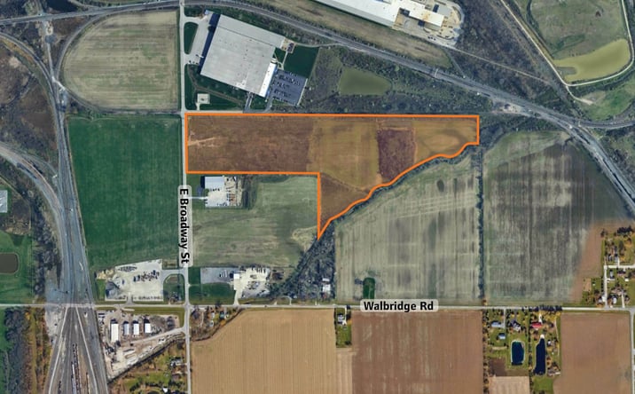 Pictures of Land property located at 30200 E Broadway St, Walbridge, OH 43465 for sales - image #1