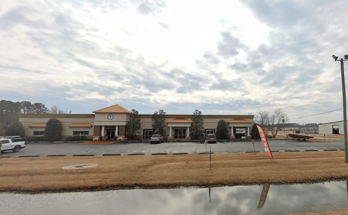 Pictures of Retail, Office, Mixed Use property located at 4525 US Highway 264 W, Washington, NC 27889 for sales - image #1