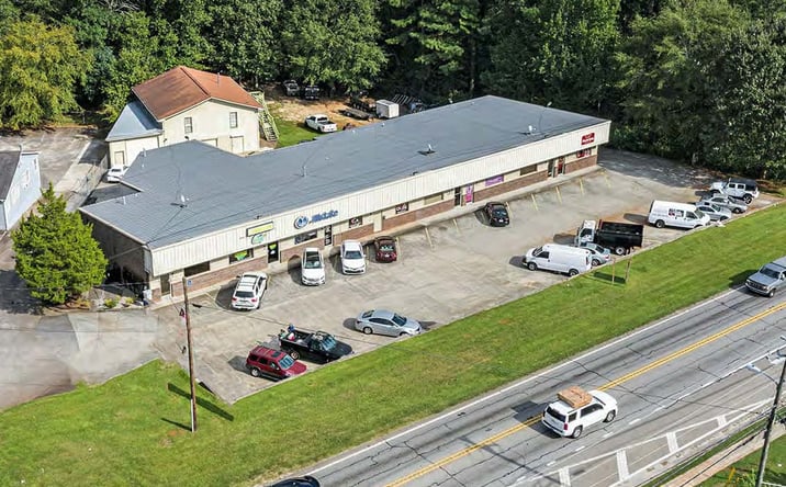 Pictures of Retail, Land property located at 3230 N Henry Blvd, Stockbridge, GA 30281 for sales - image #1