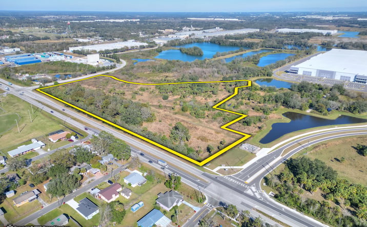 Pictures of Land property located at 674 Park Rd, Plant City, FL 33563 for sales - image #1