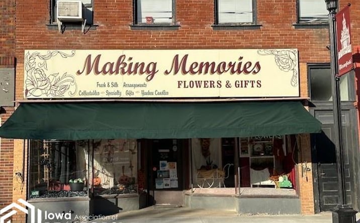 Pictures of Office, Retail, Land property located at 108 S Madison Street, Bloomfield, IA 52537 for sales - image #1