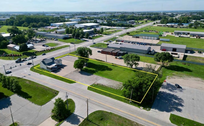 Pictures of Land property located at 6580 NE 14th St, Des Moines, IA 50313 for sales - image #1