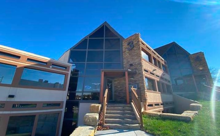 Pictures of Office property located at 14405 E 42nd St S, Independence, MO 64055 for sales - image #1