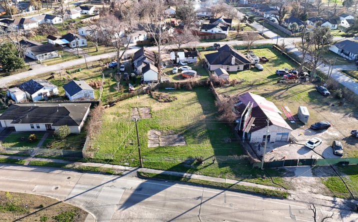 Pictures of Land property located at 3310 Cavalcade St, Houston, TX 77026 for sales - image #1