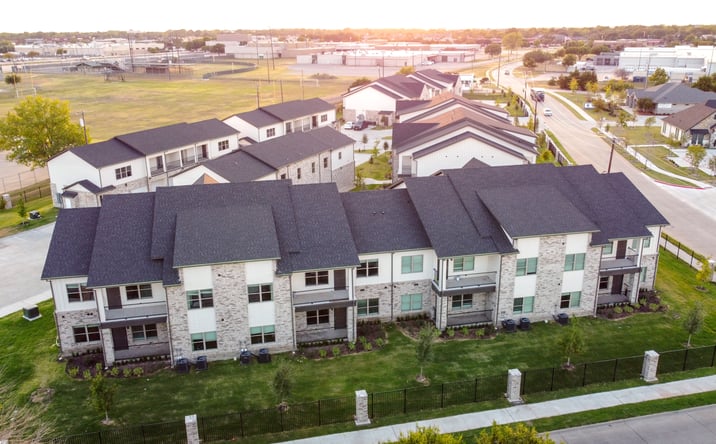Pictures of Multifamily property located at 15 Northgate Dr, Waxahachie, TX 75165 for sales - image #1