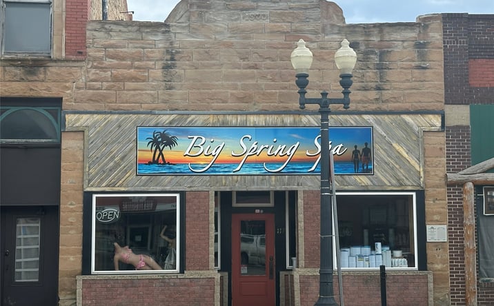 Pictures of Mixed Use property located at 117 Main Street, Lewistown, MT 59457 for sales - image #1