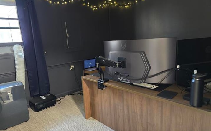 Pictures of Office property located at 276 Newport Road, New London, NH 03257 for sales - image #1