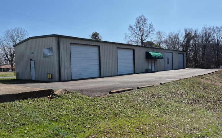 Pictures of Industrial, Mixed Use, Retail property located at 1201 Albert Pike Rd, Hot Springs, AR 71913 for sales - image #1