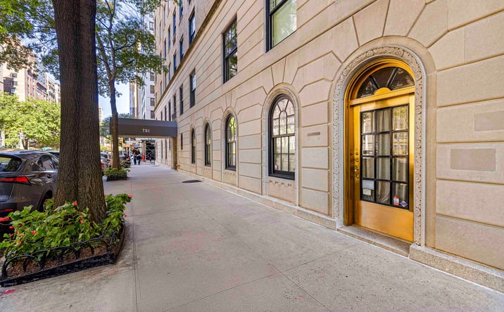 Pictures of Office property located at 791 Park Ave, New York, NY 10021 for sales - image #1