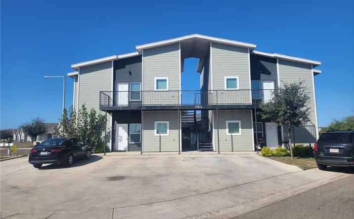Pictures of Multifamily property located at 1303 Quitaca Drive, Edinburg, TX 78541 for sales - image #1