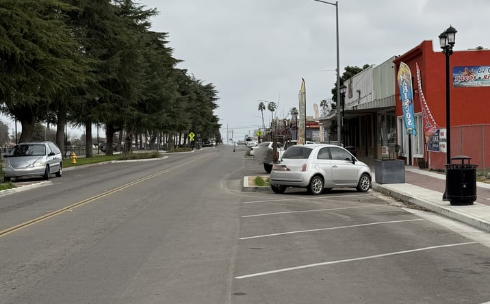 Pictures of Business for Sale property located at 766 Fresno St, Parlier, CA 93648 for sales - image #1