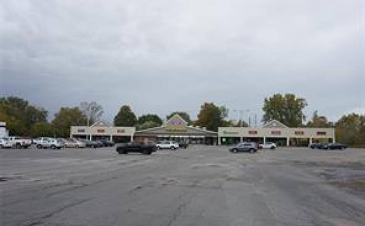Pictures of Retail property located at 343 Genesee St, Auburn, NY 13021 for sales - image #1