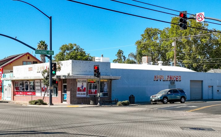 Pictures of Retail property located at 355 E Lodi Ave, Lodi, CA 95240, 359 E Lodi Ave, Lodi, CA 95240 for sales - image #1