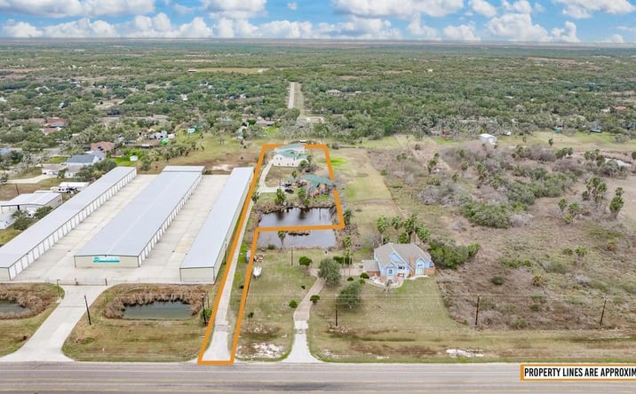Pictures of Multifamily property located at 4107 Hwy 35 S, Rockport, TX 78382 for sales - image #1