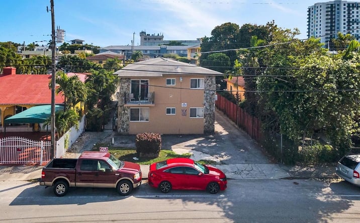 Pictures of Multifamily property located at 1836 SW 6th St, Miami, FL 33135 for sales - image #1