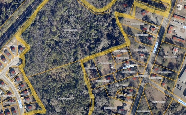 Pictures of Land property located at Camden and Deal Road, Fayetteville, NC 28306, Fayetteville, NC 28306 for sales - image #1