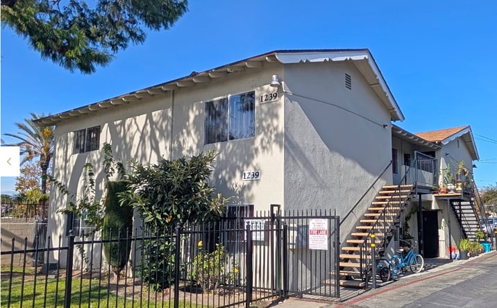 Pictures of Multifamily property located at 1207 W Brook St, Santa Ana, CA 92703 for sales - image #1